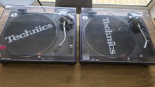 Pair of Technics SL-1210 MK2