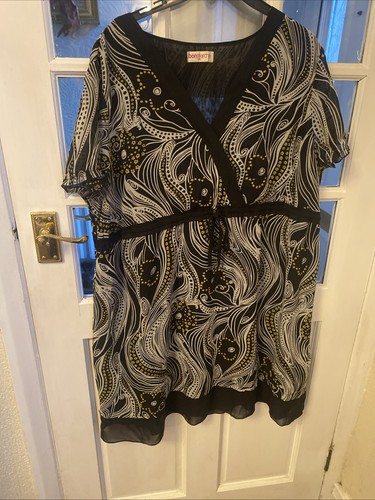 Bon marche dress - bon, neck