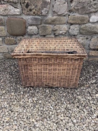 Large vintage wicker basket - a,