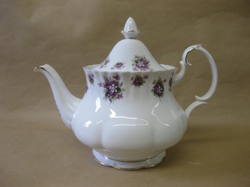 Royal albert sweet - sweet, violets