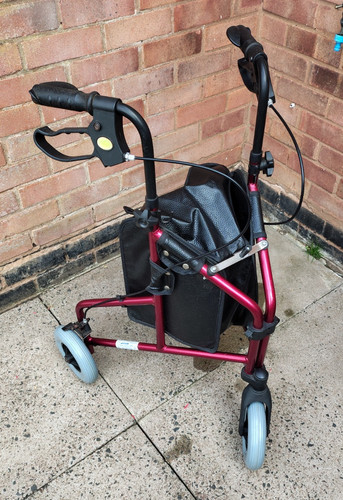 Wheeled mobility walker - mobility, with