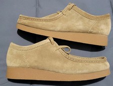 BRAND NEW CLARKS Wallabees