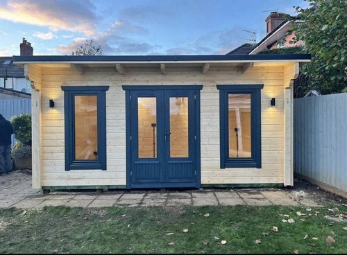 Modern wooden summerhouse pent - modern,