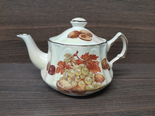 Royal worcester - ,