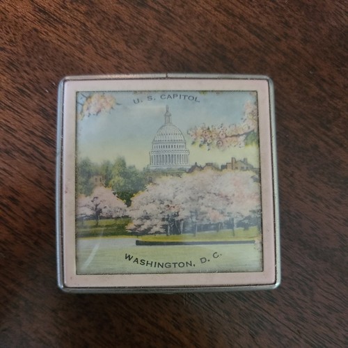 Art deco square silvertone - art,
