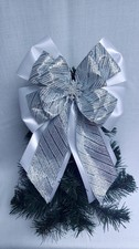Christmas tree ribbon