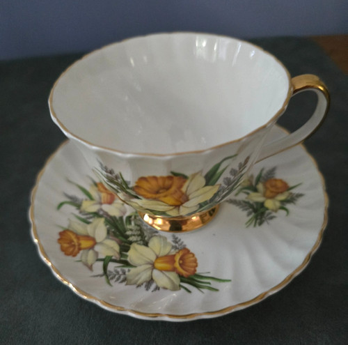 Mayfair english bone china vtg - mayfair,
