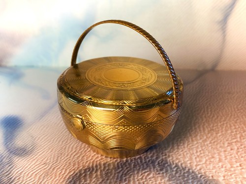 Kigu bouquet basket - basket, shaped