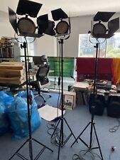 Set of 3 Red Head 800w Lights, stands, extension cords, gels and carrying case