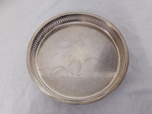 Silver plated round gallery - silver,