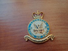 DANBURY MINT 57 SQUADRON RAF ROYAL AIR FORCE GOLD PLATED ENAMEL PLAQUE BADGE