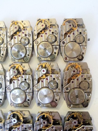 Lot watch movements - of,