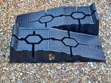 DIY MODULAR PLASTIC CAR RAMPS 3 TON