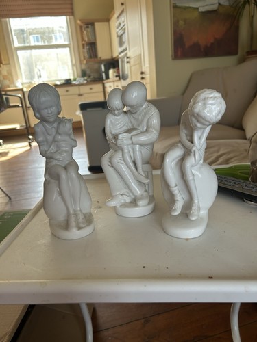 Spode family figurines set - set, of