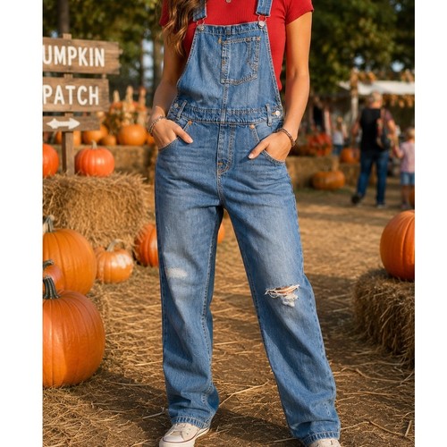 Levis womens medium wash - levis,