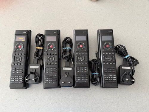 Control4 250 system - sr-250, remote