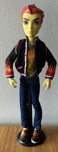 Monster high doll - monster,