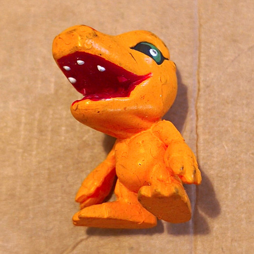 Vintag digimonorange dinosaur - vintag,