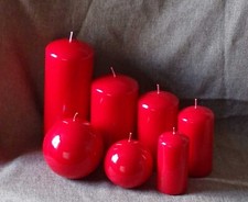 RED GLOSS DECORATIVE CANDLE -