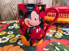 COLLECTABLE DISNEY STORE