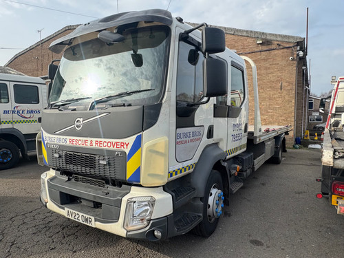 2022 volvo recovery vehicle - 2022,
