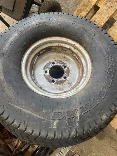 Front stud wheel - 5,