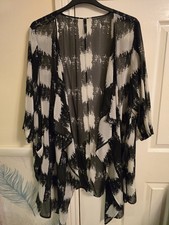 EVANS, Size 28 Ivory/Black