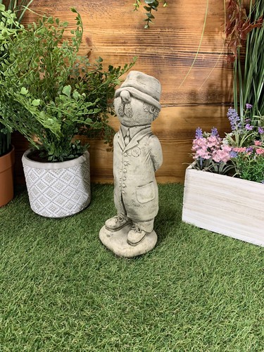 Stone garden cricket umpire - stone,