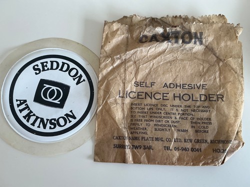 Vintage tax disk holder caxton - holder,