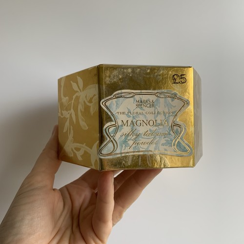 Silky talcum powder - -, &