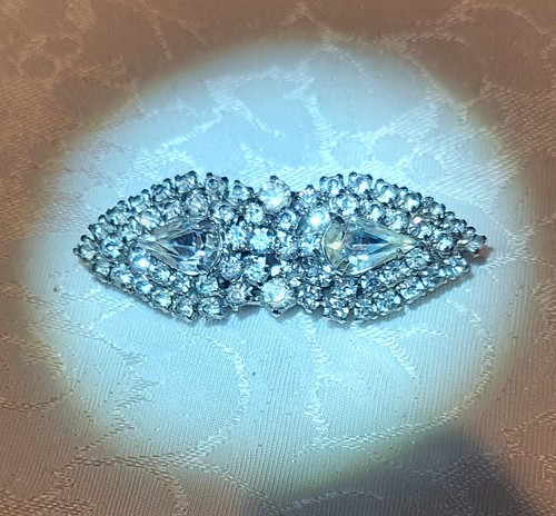 Vintage estate piece - piece, clear