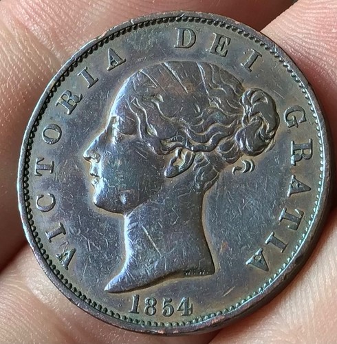 1854 victoria young head - victoria,