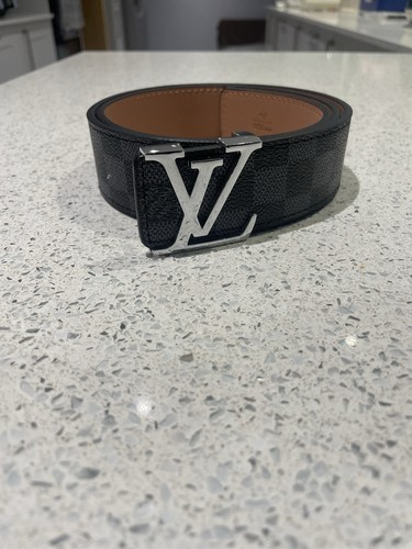 Louis vuitton initiales - louis, lv