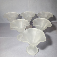 6 x Frosted Clear Glasses Sundae Ice Cream Cup Soda Fountain 13.5 x 14 x 14 cm