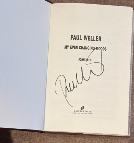 Paul weller hand signed - weller,
