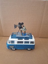 Corgi Commer Bus 2500. Film