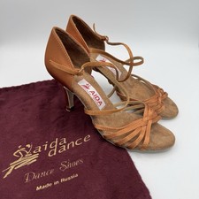 Aida Dance Shoes + Bag Size