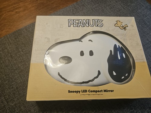 Peanuts snoopy led compact - peanuts,