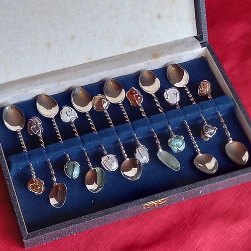 Vintage cased set - set, of