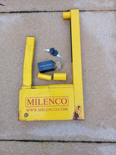 Milenco Compact Wheel Clamp and carry bag
