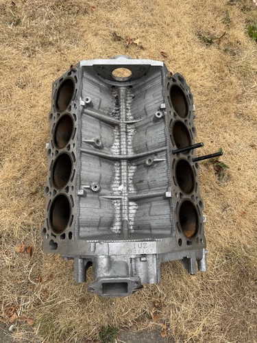 Toyota 1uz engine - toyota,