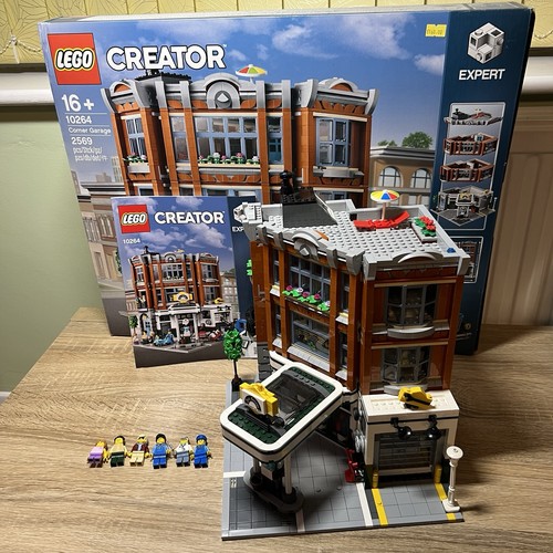 Lego 10264 corner garage - 10264,