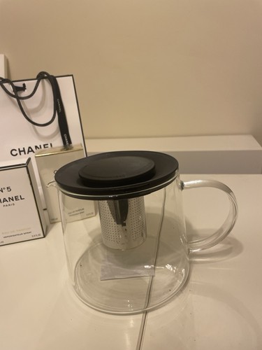 Brand new clear - glass, tea