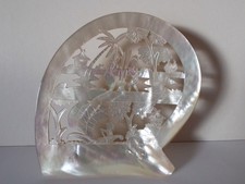 VINTAGE ORIENTAL HAND CARVED MOTHER OF PEARL SHELL, 5 & 3/4 INCHES