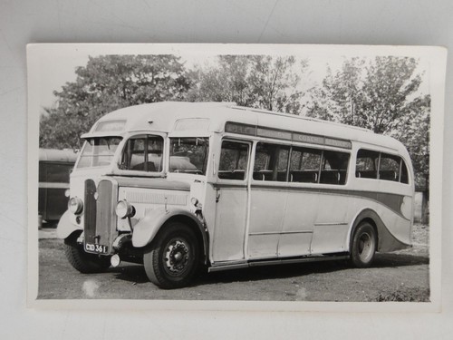 Gees luxury coach - coach, services