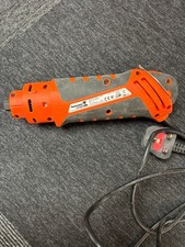 The Renovator Twist-A-Saw -