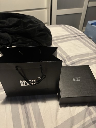 Montblanc black leather - black,
