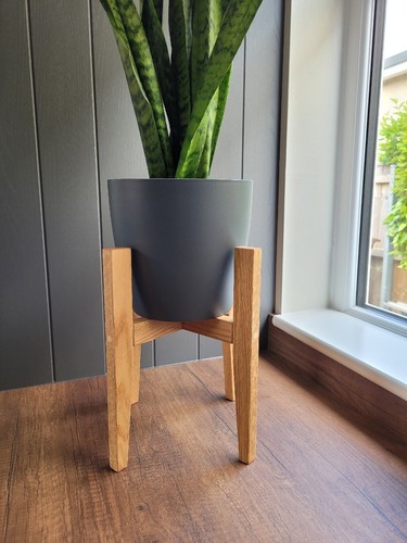 Solid oak plant - oak, 30cm
