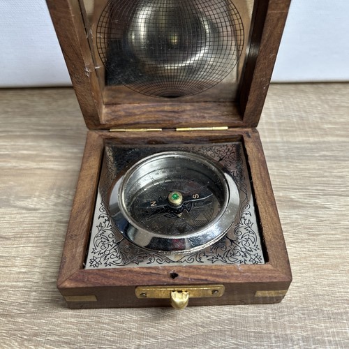 World vintage antique - vintage,