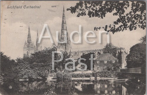 Lichfield cathedral and pool - lichfield,